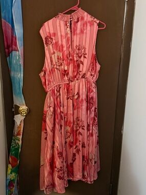 torrid Pink Floral Sleeveless Midi Dress